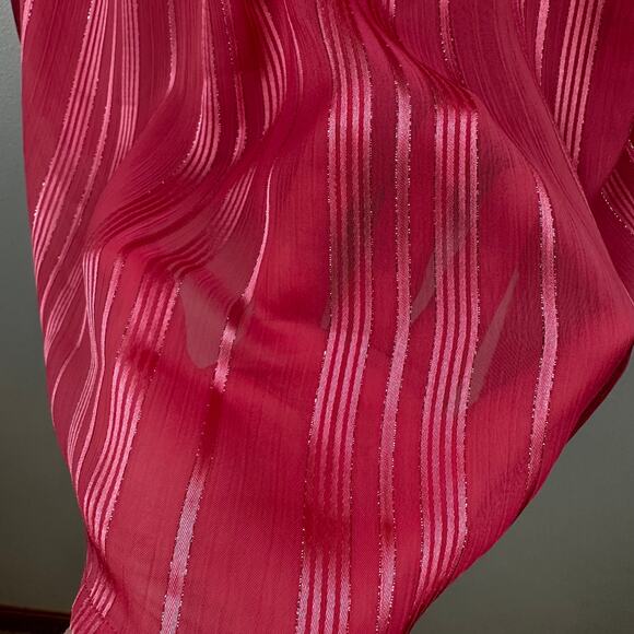 Lane Bryant Blouse Top Long Sleeve Sheer Metallic Thread Relaxed Raspberry 16 - Picture 8 of 15